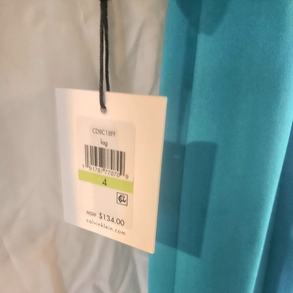 Calvin Klein Women's Sleeve A-line Dress with Front Keyhole size 4 - Picture 3 of 5